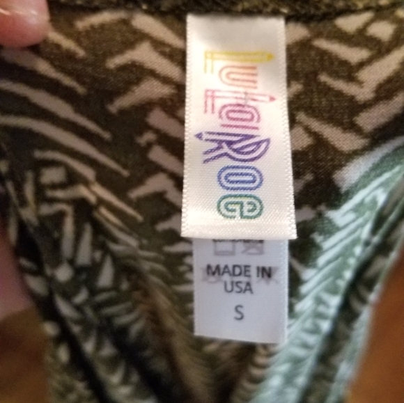 Lularoe short sleeve tunic - Picture 4 of 4